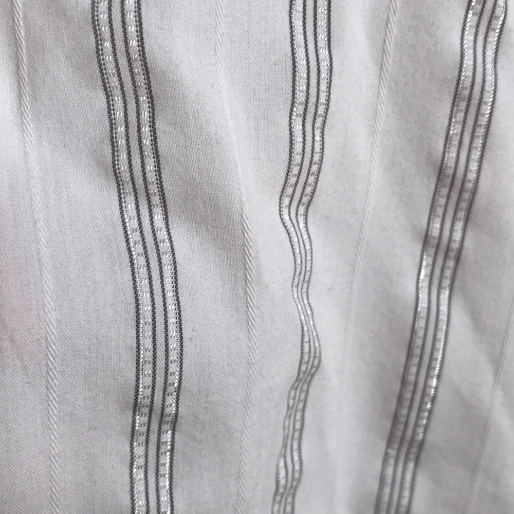 Button down blouse - Picture 2 of 4
